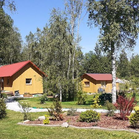 Hueueru Puhkemajad Guest House Huuru Exterior photo